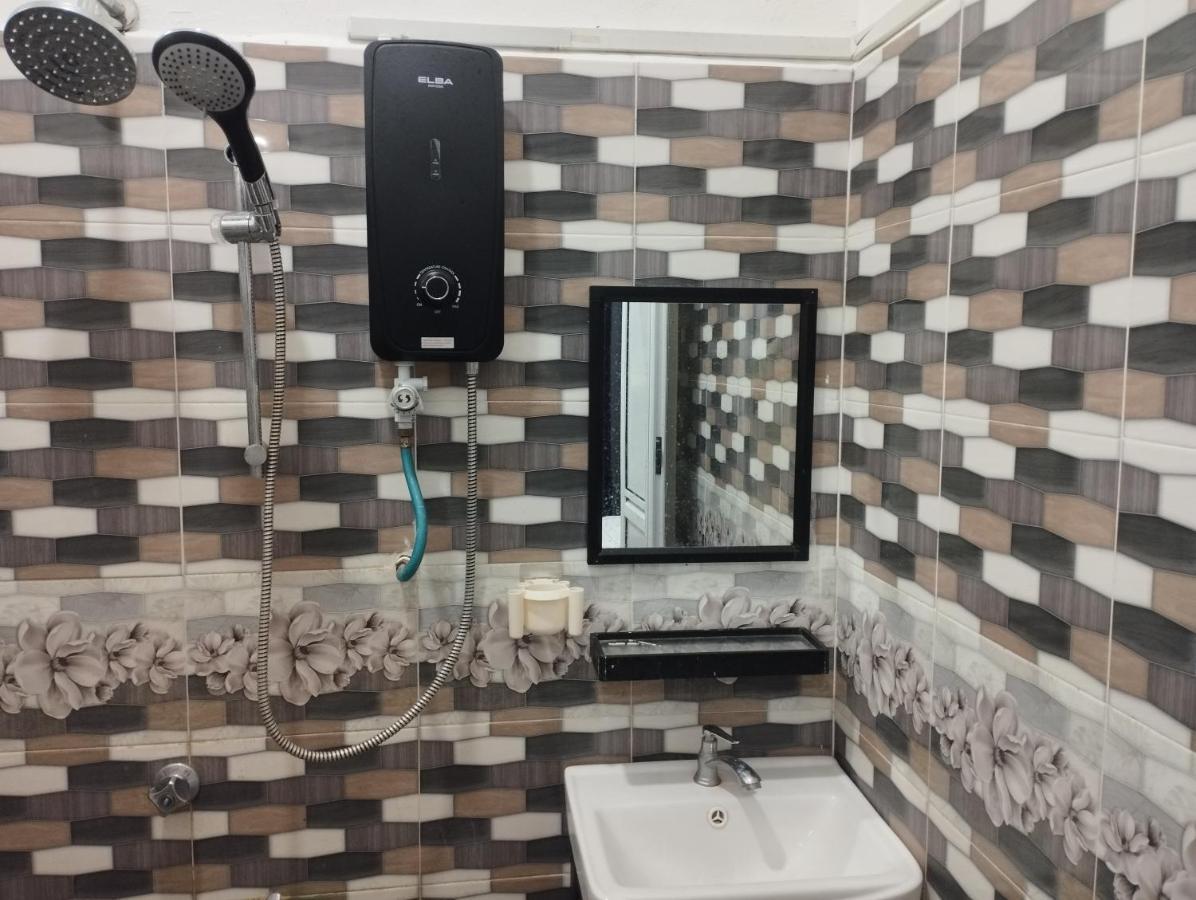 Отель Inap Idaman 3 Near Hospital Usm Kubang Kerian Кота-Бару Экстерьер фото