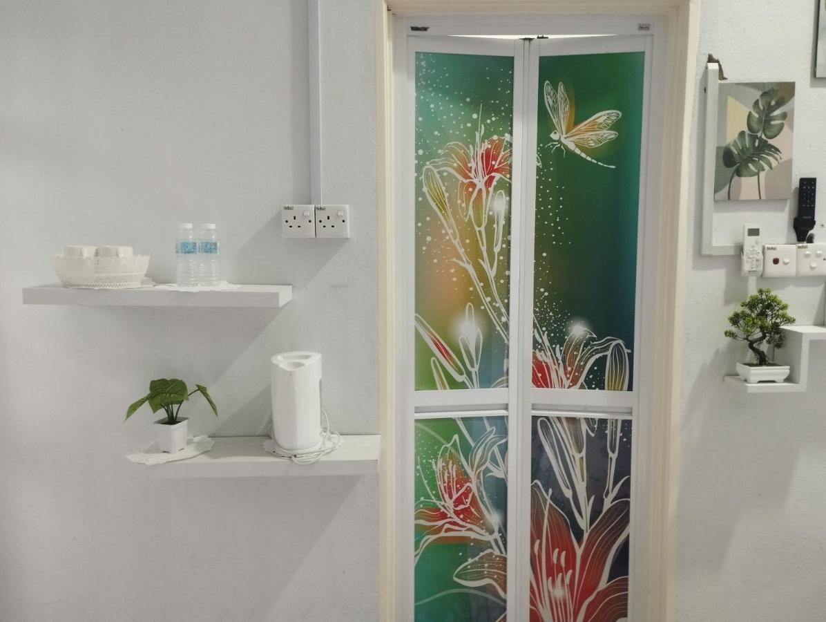 Отель Inap Idaman 3 Near Hospital Usm Kubang Kerian Кота-Бару Экстерьер фото